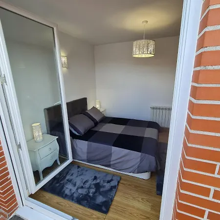 Luminoso Con Gran Terraza * Ренедо-де-Пьелагос